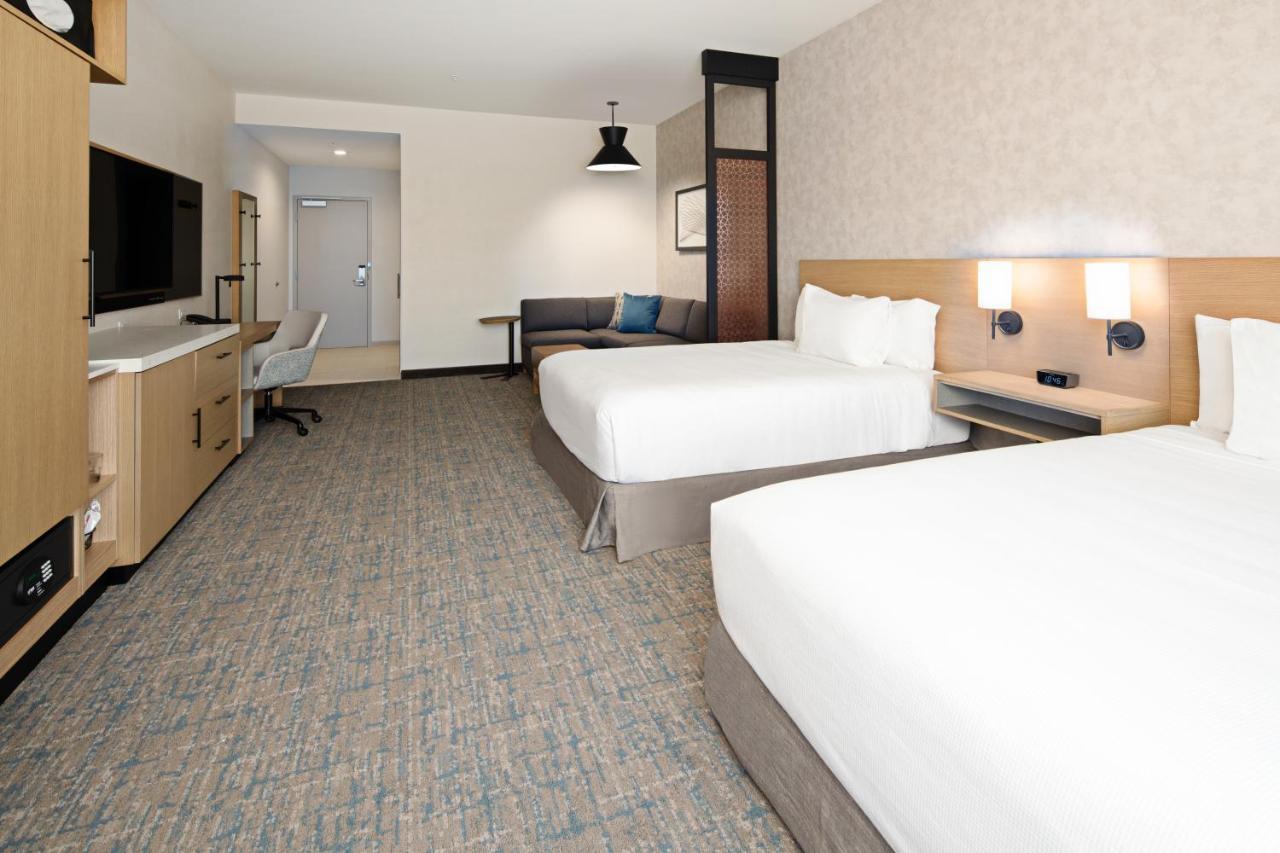 Hyatt Place Bakersfield Exteriör bild