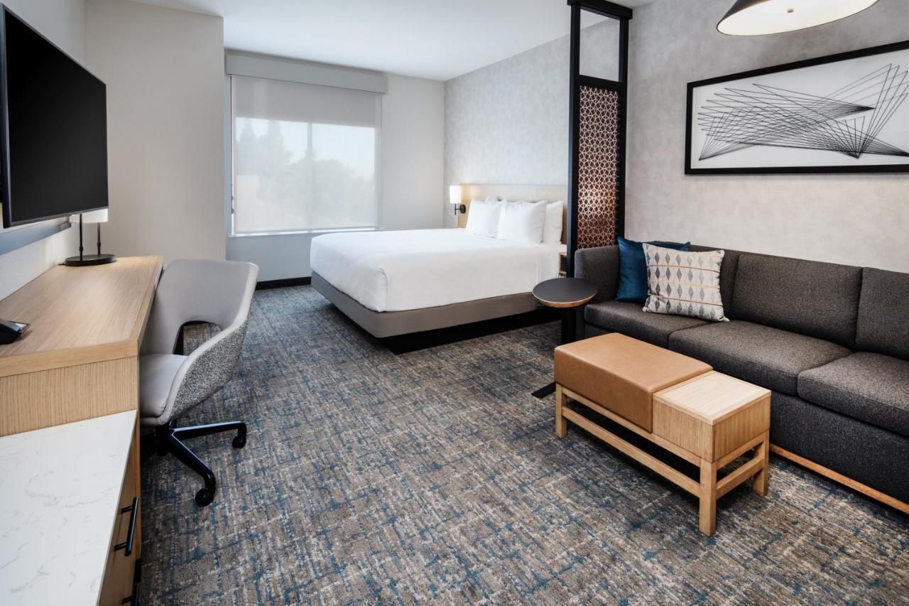 Hyatt Place Bakersfield Exteriör bild