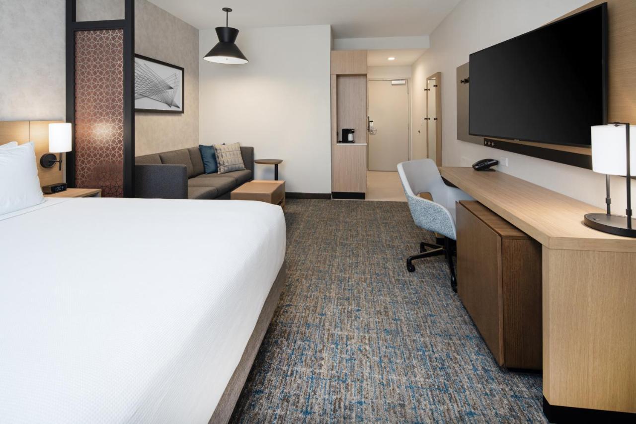 Hyatt Place Bakersfield Exteriör bild
